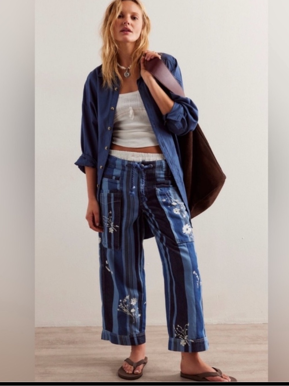 NWT FREE PEOPLE WE THE FREE Cove Crop Pull on Jean SZ: M